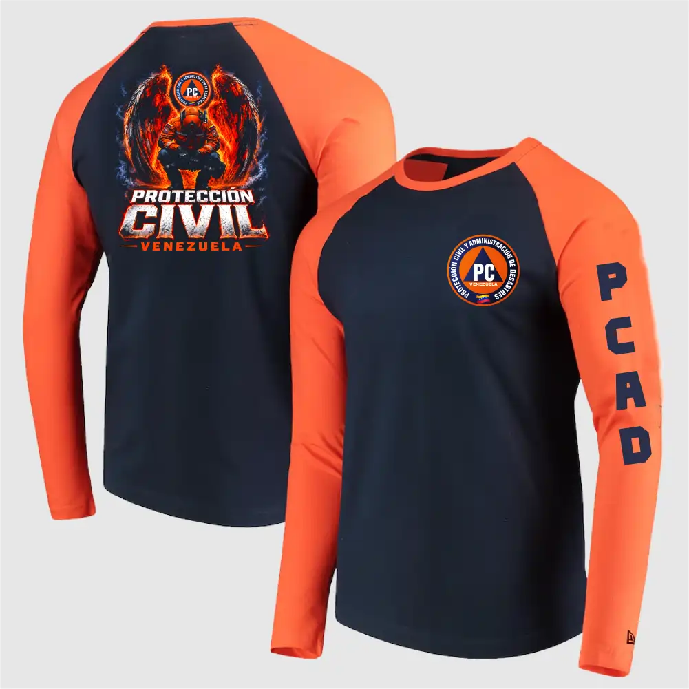 Sudadera tipo franela manga larga raglán de Protección Civil y PCAD VictFire con cuerpo azul marino y mangas naranjas, mostrando escudo institucional, rotulación PCAD en manga y gráfico de rescatista en la espalda.