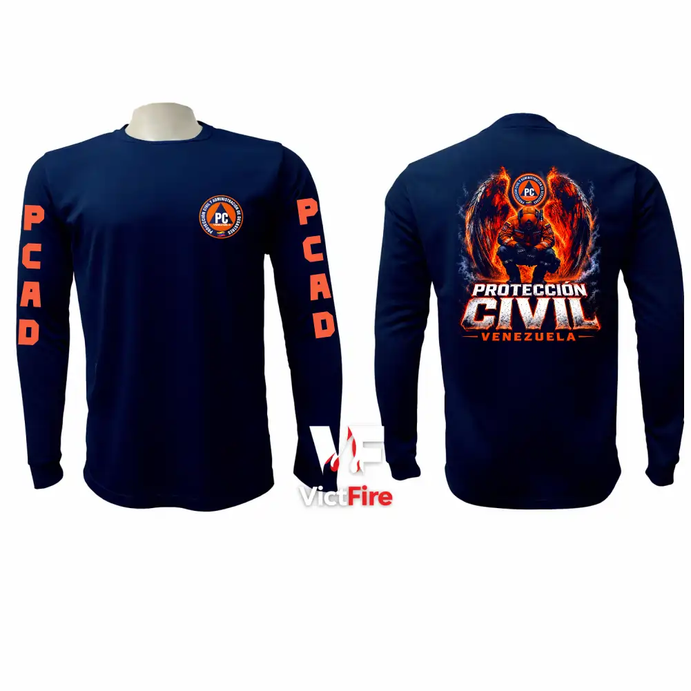 Sudadera tipo franela manga larga de Protección Civil y PCAD VictFire en azul marino, mostrando el escudo en el pecho, letras PCAD en las mangas y gráfico de rescatista con alas de fuego en la espalda.